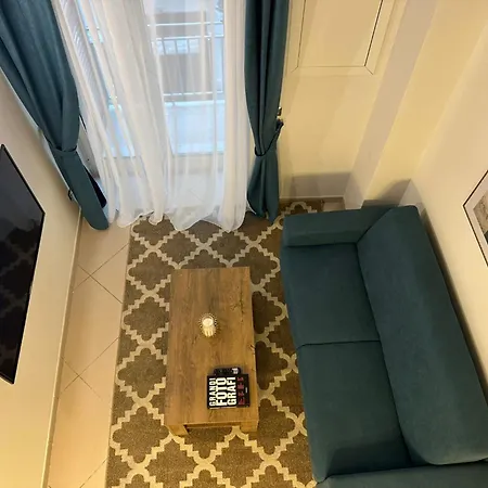 Palazzorefici 4* Neapel