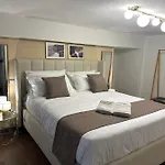 Palazzorefici 4* Nápoles