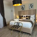 Palazzorefici Apartahotel Nápoles