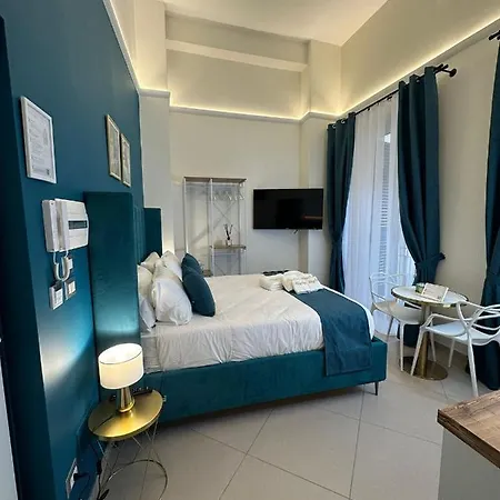 Palazzorefici 公寓式酒店 那不勒斯