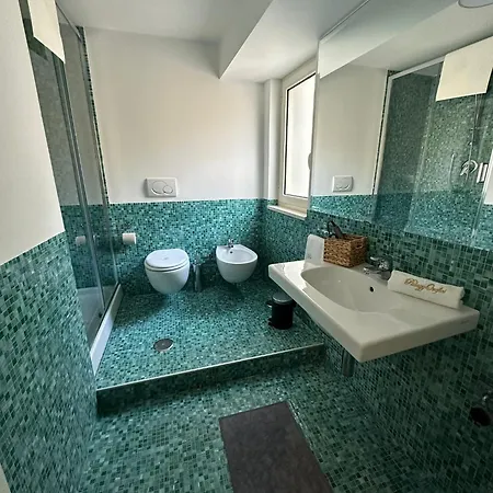 Hotel apartamentowy Palazzorefici Neapol