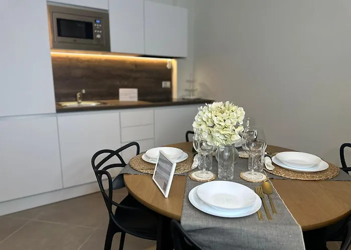 Ξενοδοχείο με διαμερίσματα Palazzorefici 4*