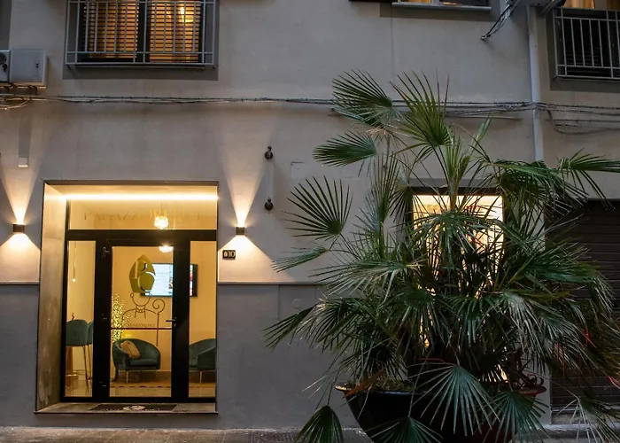 Palazzorefici Ξενοδοχείο με διαμερίσματα Νάπολη