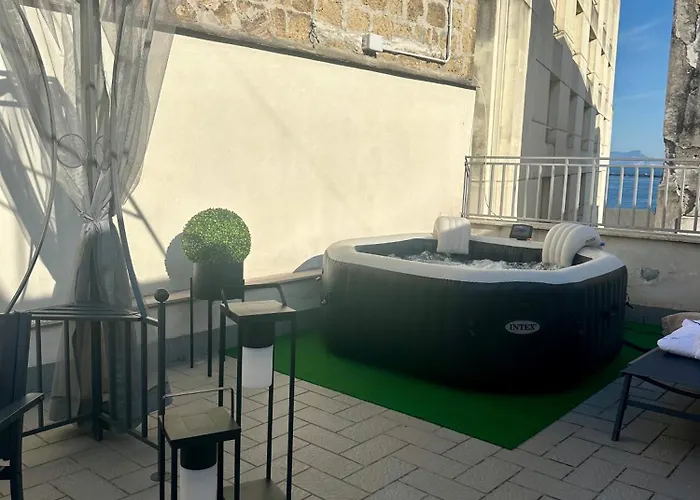 Palazzorefici Νάπολη