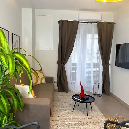 Hotel apartamentowy Palazzorefici 4*