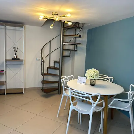 Palazzorefici Neapol